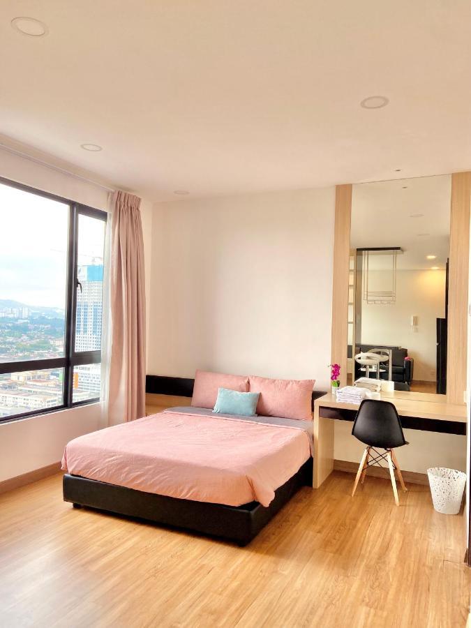 Dream Suite 2 - Landmark Residence 1, High Floor, Nice View, Wi-Fi & Tv Box 加影 外观 照片