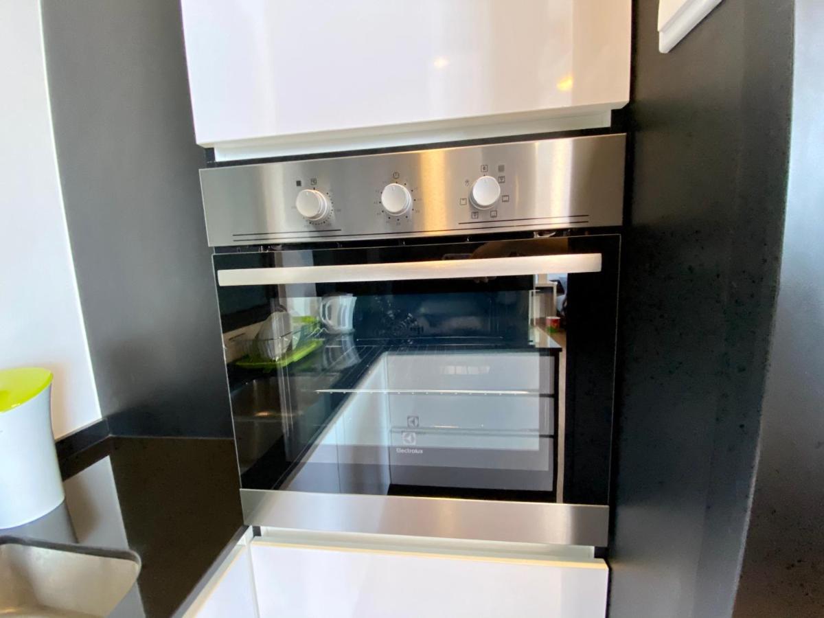 Dream Suite 2 - Landmark Residence 1, High Floor, Nice View, Wi-Fi & Tv Box 加影 外观 照片